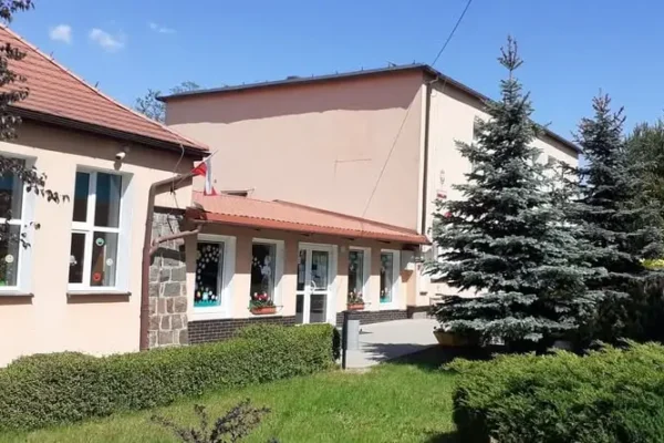 Dzień Chłopca w kinie – uczniowie klas 6. i 7. obejrzeli „Księgę pustyni”