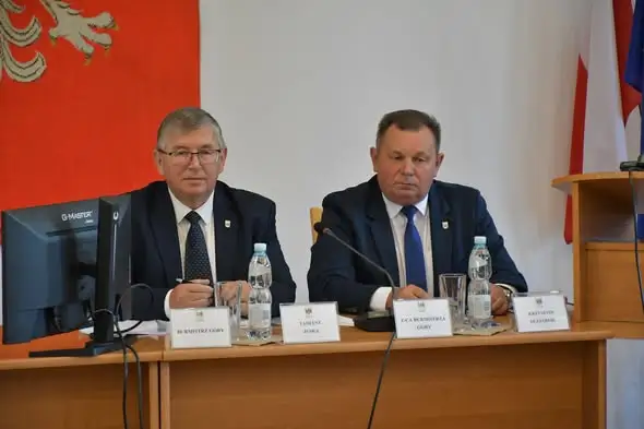 XXX sesja Rady Miejskiej Góry: budżet, transport door-to-door i zmiany w regulaminach