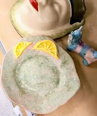 Pracownia ceramiczna w Niechlowie tętni życiem – są jeszcze wolne miejsca