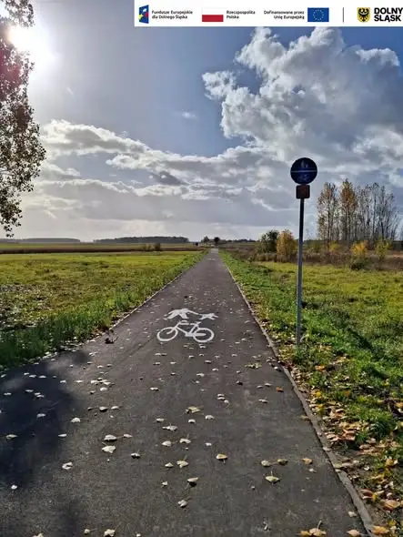 Ścieżka rowerowa Stara Góra – Rogów Górowski – Osetno: pierwszy asfalt już leży