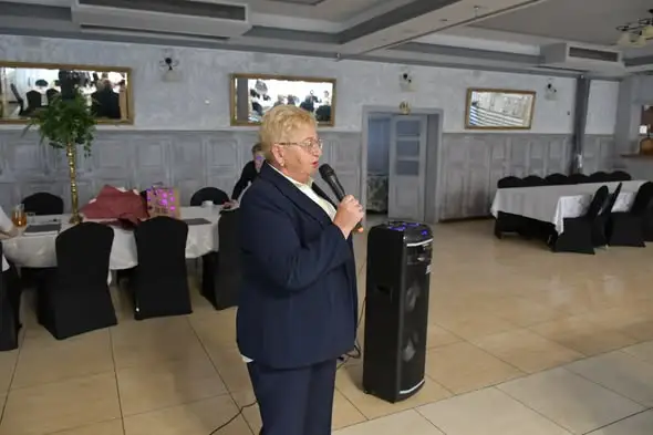 Dzień Białej Laski w Górze: spotkanie Koła PZN i władz samorządowych